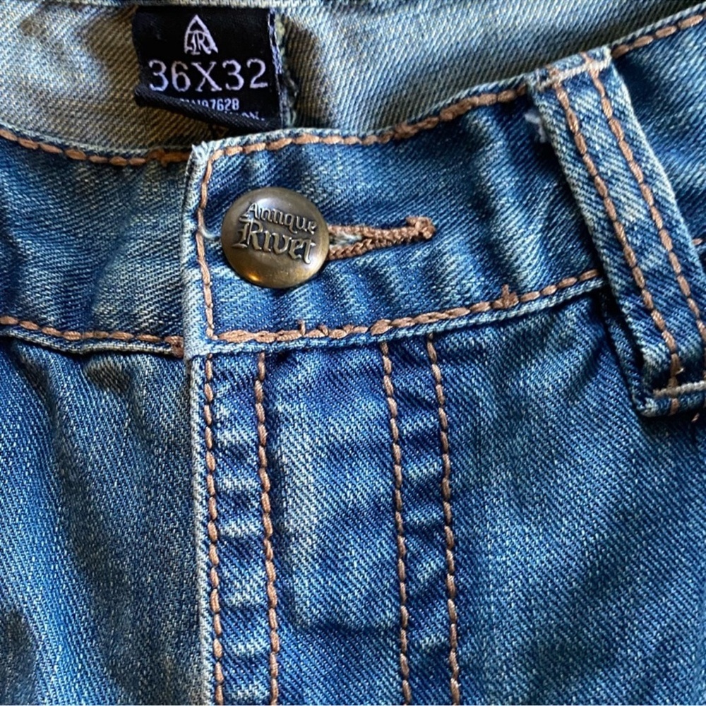 Antique Rivet Relaxed Blue Distressed Jeans - Picture 4 of 8